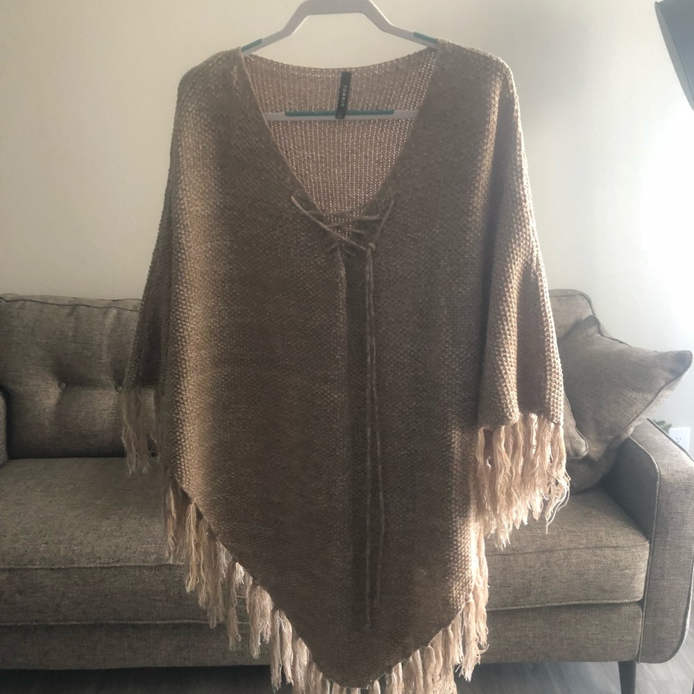 Women’s Poncho